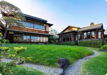 起雲閣と庭園